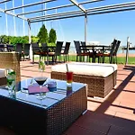 Yacht Wellness&business Siófok