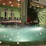 Hotel Yacht Wellness&business