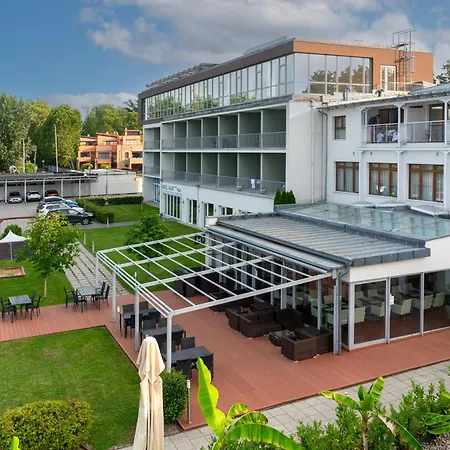 Yacht Wellness&business Siófok