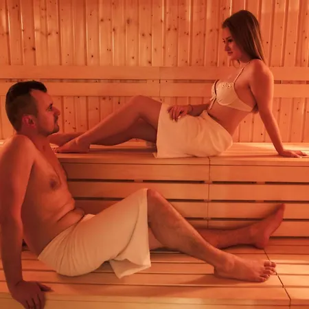 Hotel Yacht Wellness&business