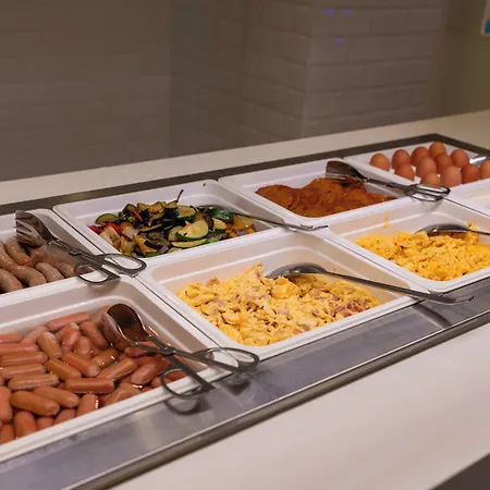 Otel Yacht Wellness & Business