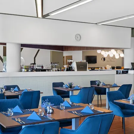 Hotel Yacht Wellness & Business