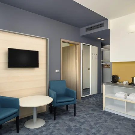 Otel Yacht Wellness & Business Siofok