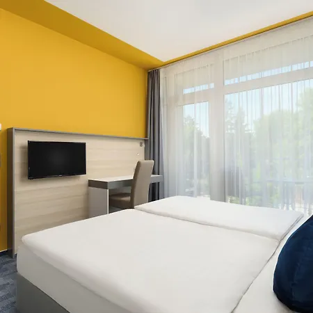 Hotel Yacht Wellness & Business